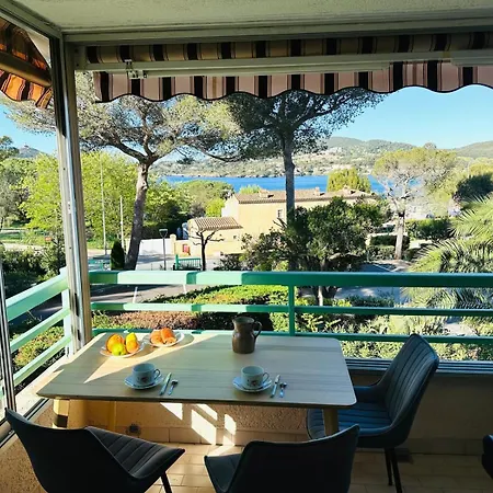 Agathea Apartment *