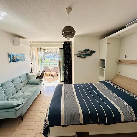 Agathea Apartment
